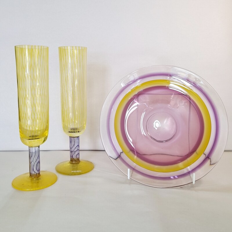 Champagne Flutes designed & signed by Kjell Engman for Kosta Boda, Sweden // Op Art Glass Dish by Orrefors, Sweden c.1960