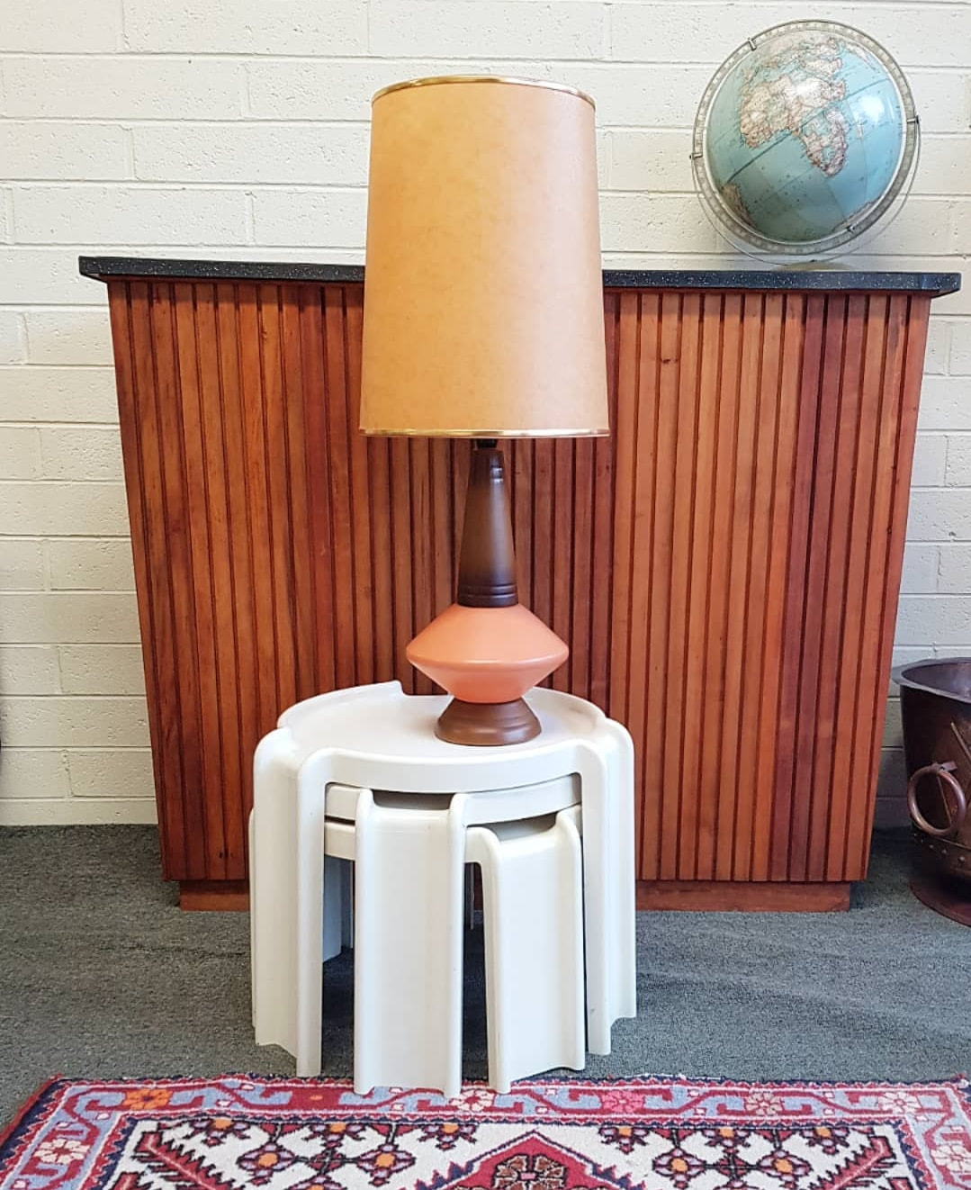 Mid Century Stacking Nesting Tables designed by Giotto Stoppino for Kartell c.1970 // Mid Century Ceramic Lamp with Original Shade c.1960